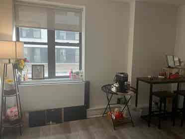 ✨Spacious Room in Midtown South✨