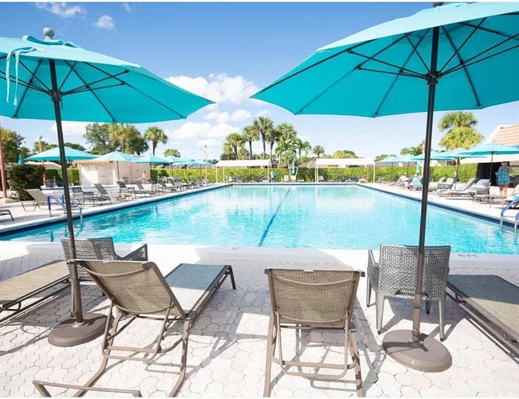 Room with End-Suite Bathroom