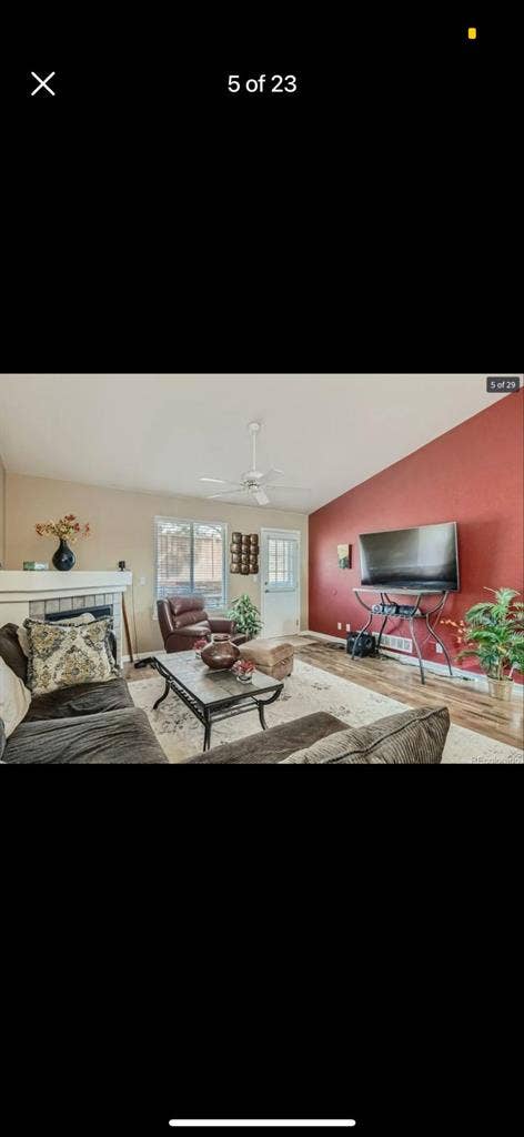 Looking for one roommate