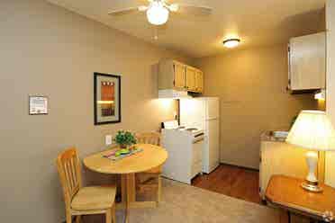Studio Apartment Available!