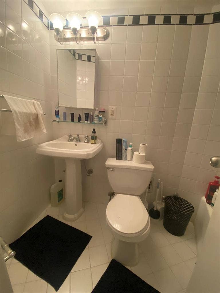 ✨Affordable Room in Midtown South✨