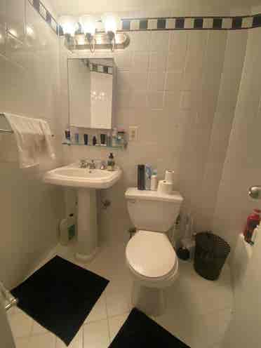 ✨Affordable Room in Midtown South✨