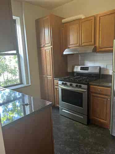 Room in Ridgewood