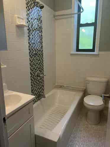 Room in Ridgewood
