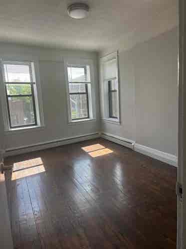Room in Ridgewood