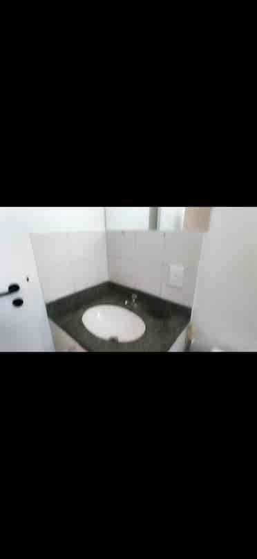 Dividir apartamento  2 quartos