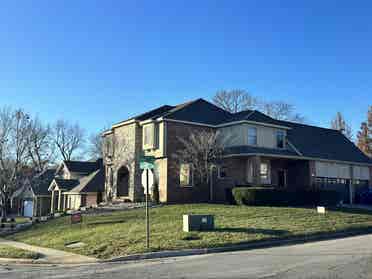 Room for rent in South Springfield!