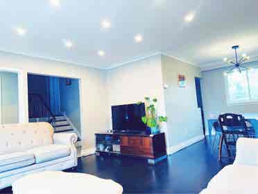 Newly renovated 3 bedrooms house