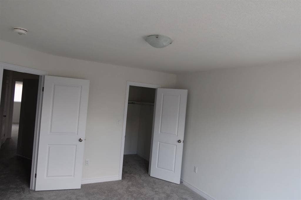 Four years old 3 bedrooms townhouse