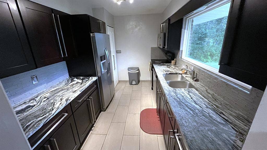 Furnished Room everything included