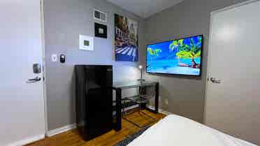 Furnished Room everything included