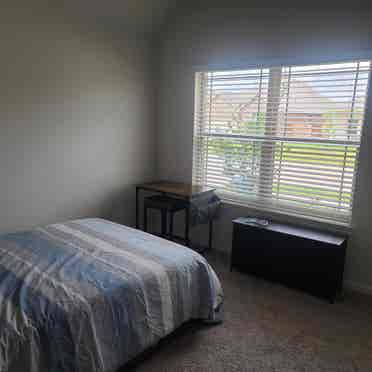 Furnished room/private bath