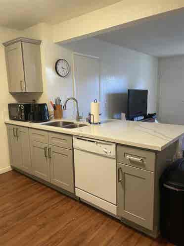 Room Available in Cozy 2BR Oasis!