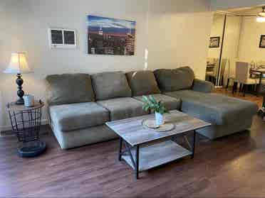 Room Available in Cozy 2BR Oasis!