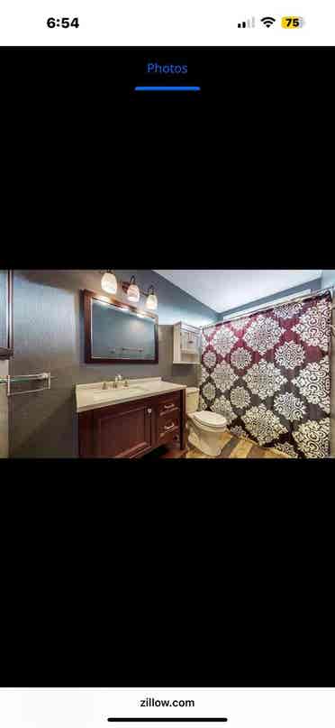 2 downstairs rooms for rent