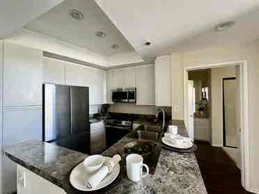 Private BD & BTH in Penthouse