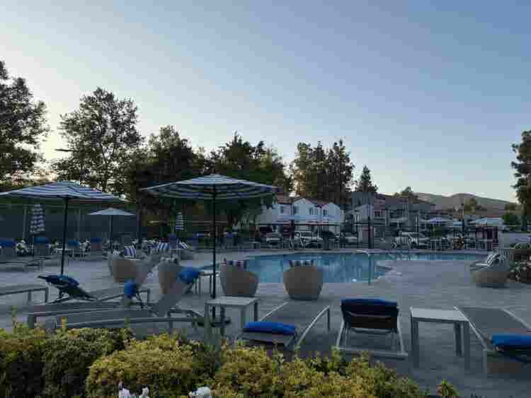 ba SUBLET Calabasas