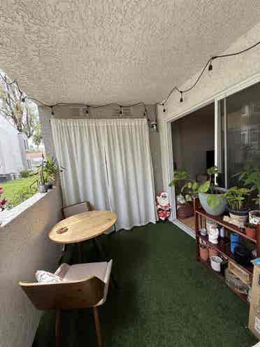 ba SUBLET Calabasas