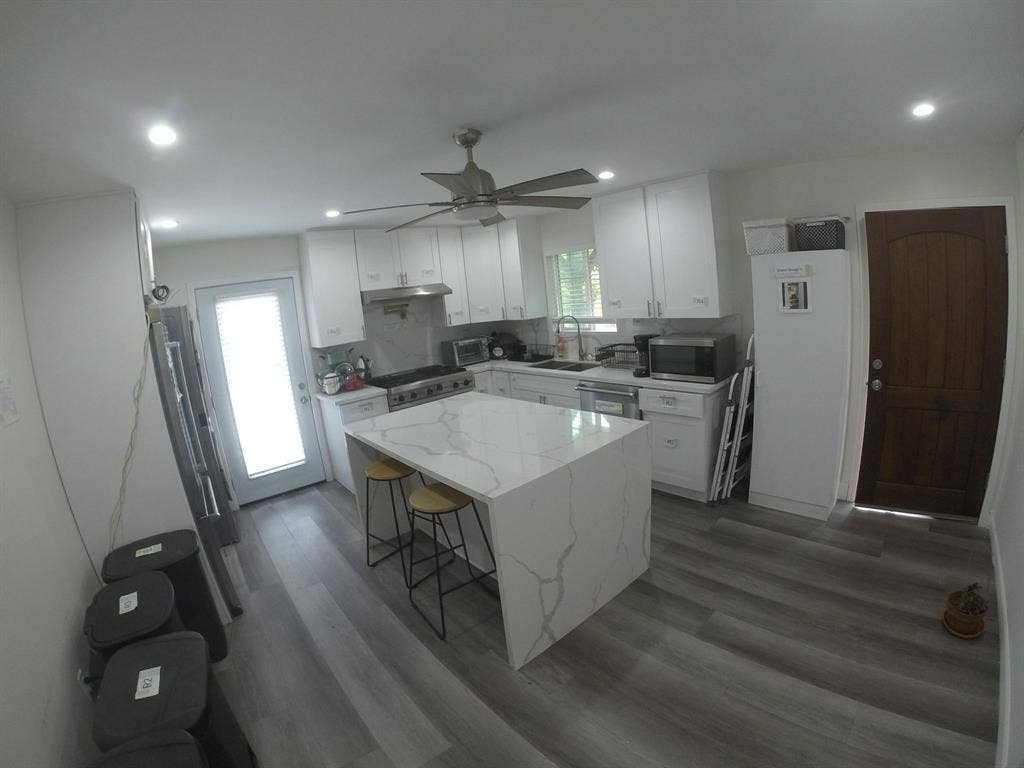 Luxury Master Bedroom for Rent