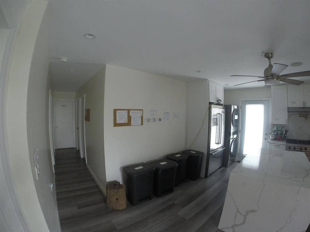 Luxury Master Bedroom for Rent