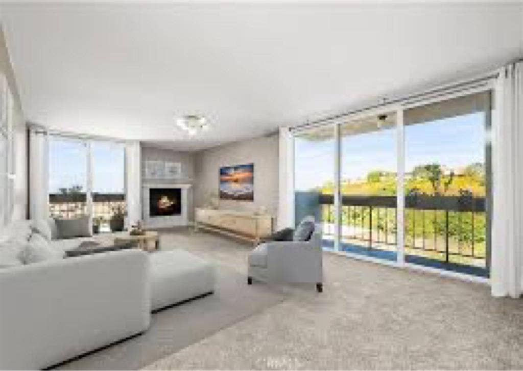 Huge 1 bedroom w/ Ocean view 4 Rent