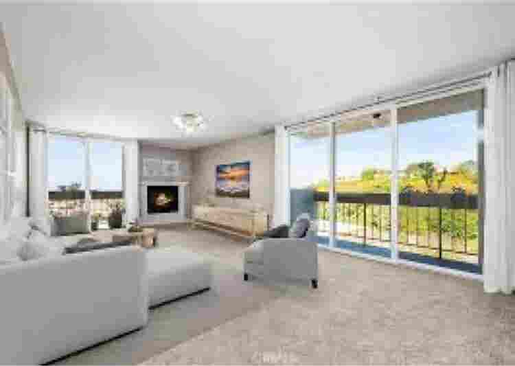 Huge 1 bedroom w/ Ocean view 4 Rent
