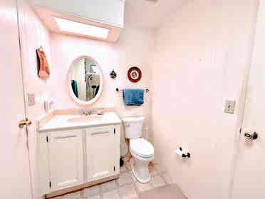 South West Chandler Room for Rent!