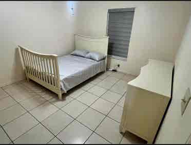 Room for rent near downtown