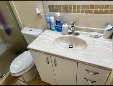 Room for rent near downtown
