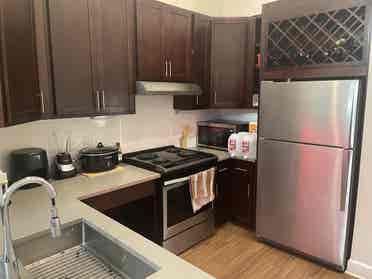 Looking for female roommate