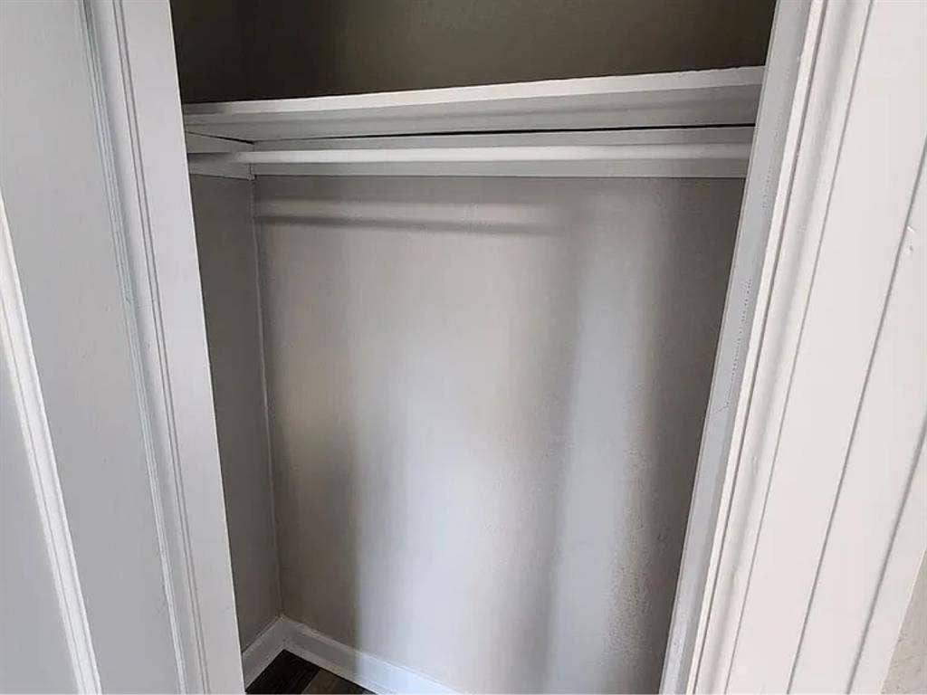 Long term tenant - quiet home
