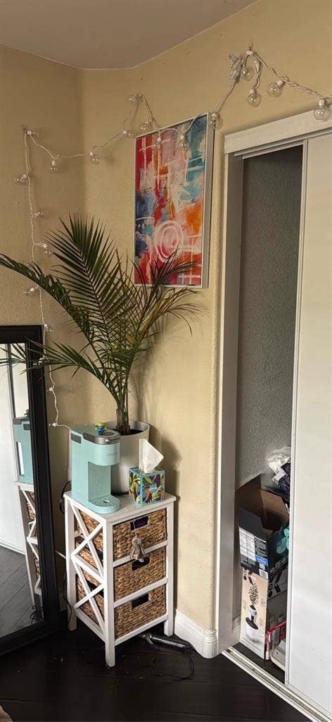 Bedroom For Rent