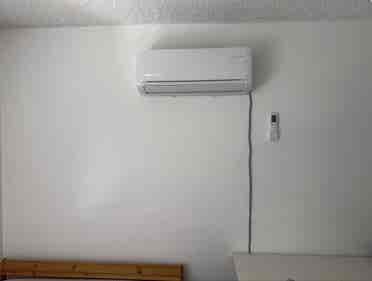 Furnished utilities are included