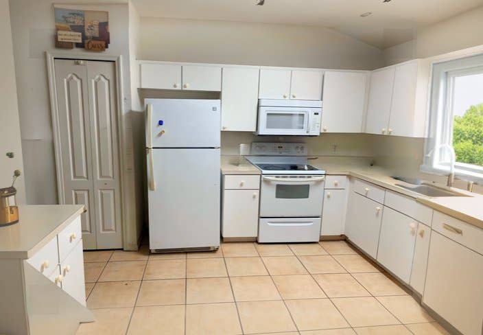 Room Rental Tampa/Brandon/Seffner