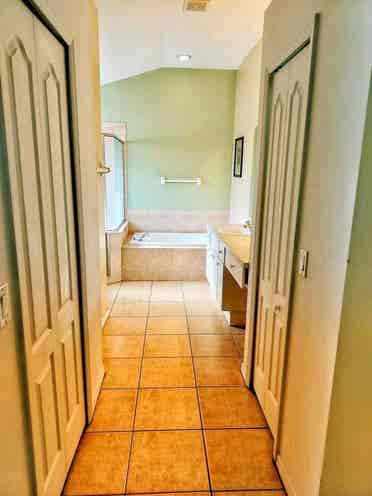 Room Rental Tampa/Brandon/Seffner