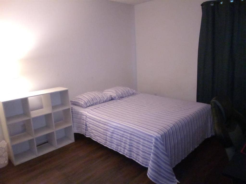 Anaheim furnished room/private bath