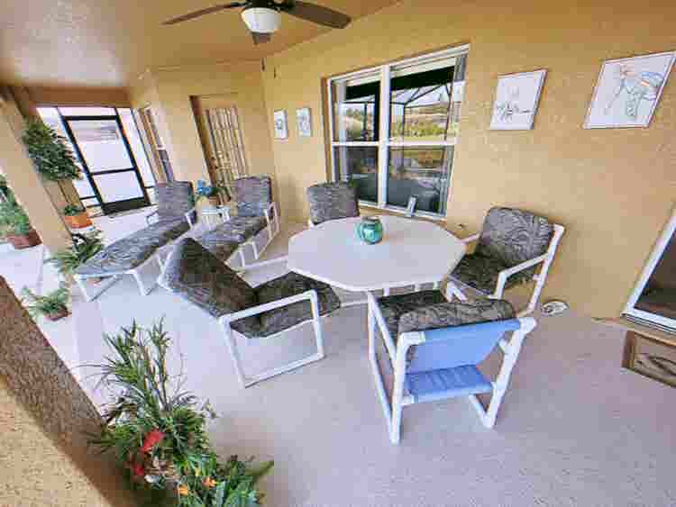 Stunning bedroon / all utilities