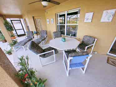 Stunning bedroon / all utilities