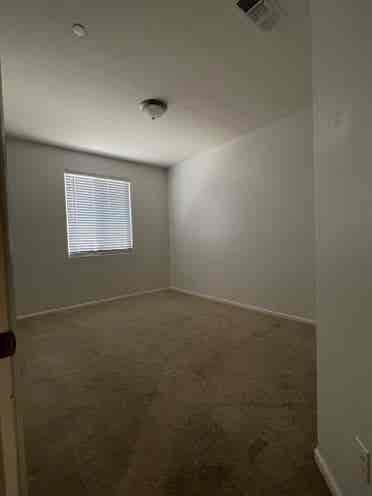 2 rooms available July 1st!