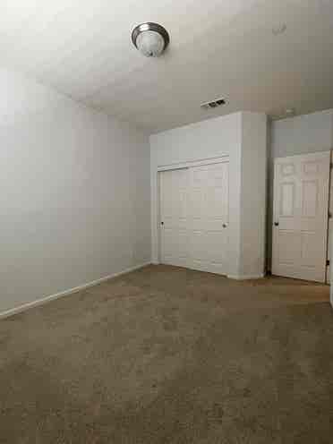 2 rooms available July 1st!