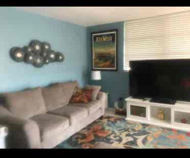 Spacious Room  Waterfront Condo