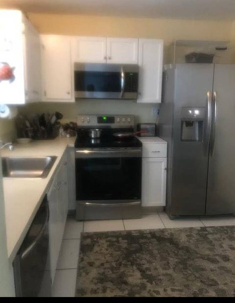 Spacious Room Waterfront Condo