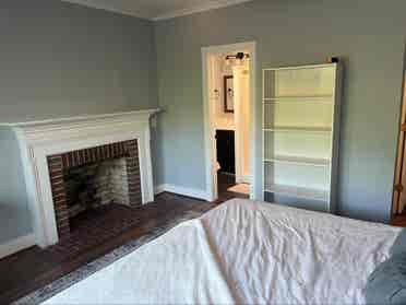 Private room with en-suite bathroom
