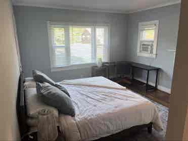 Private room with en-suite bathroom