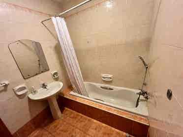 St Julians Room for rent