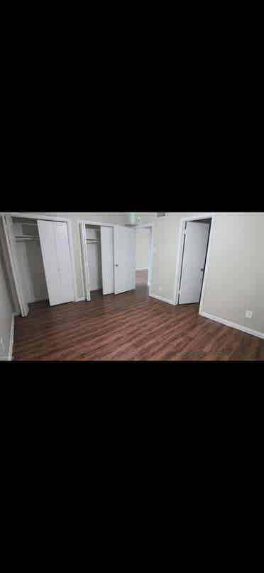 Room for rent! 
Move in asap!