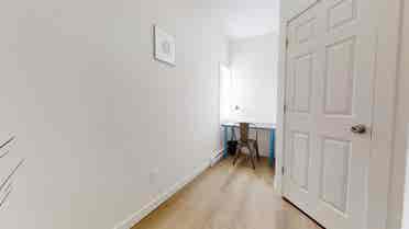 Summer sublet Plateau!