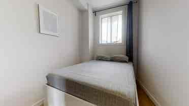 Summer sublet Plateau!
