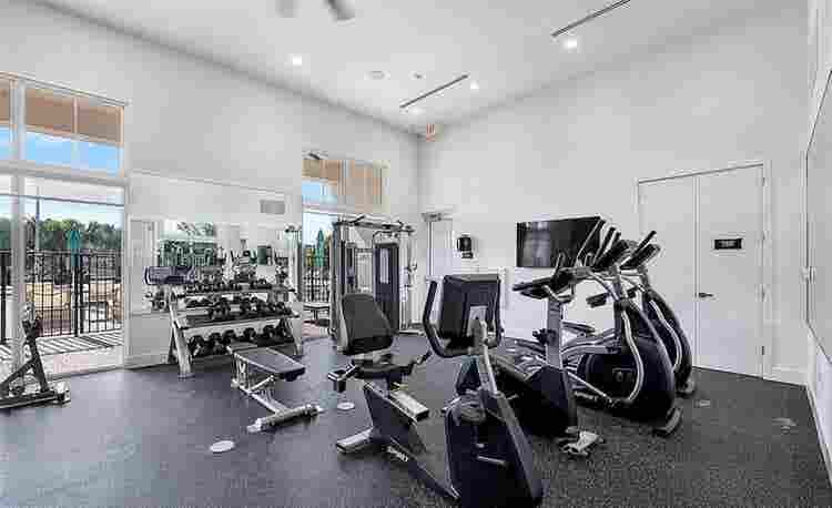 Renting room $ off first month