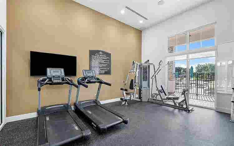 Renting room $ off first month